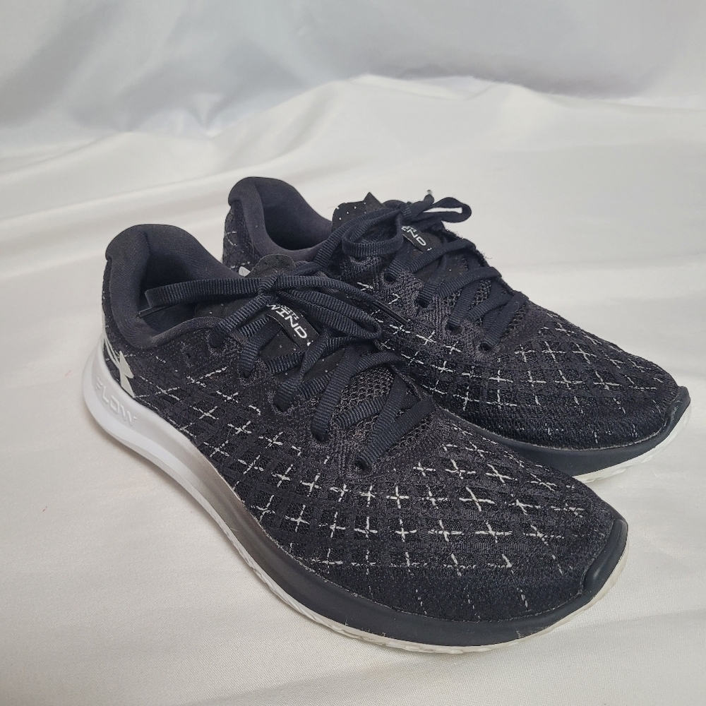 Under Armour Flow Velociti Wind 2 Black White Women's Running Shoes Size 8